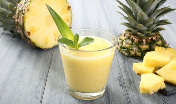 Smoothie-ul ghimbir-ananas curăță eficient organismul de toxine