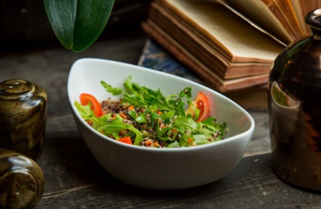 salată